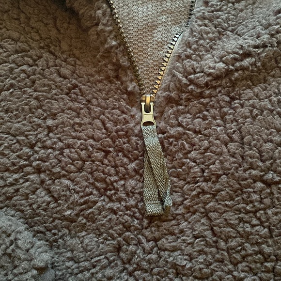 No boundaries, pullover sweatshirt, black, plush, zipper neck, drawstring waist - Picture 3 of 5